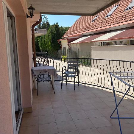 Abigel Apartmanhaz Balatonfüred Buitenkant foto