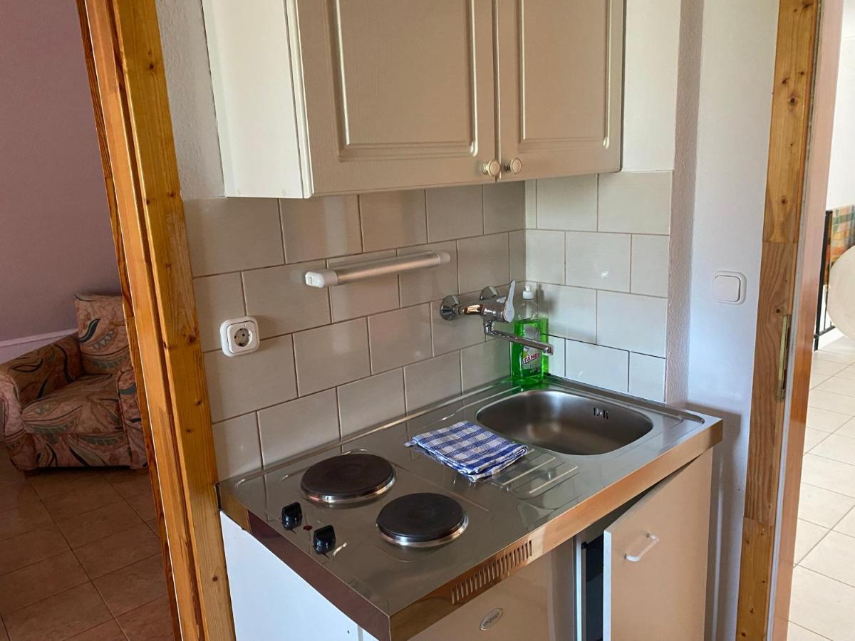 Abigel Apartmanhaz Balatonfüred Buitenkant foto