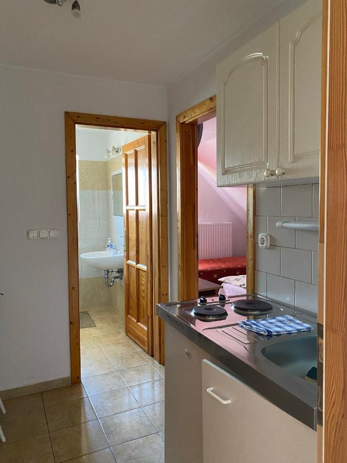 Abigel Apartmanhaz Balatonfüred Buitenkant foto