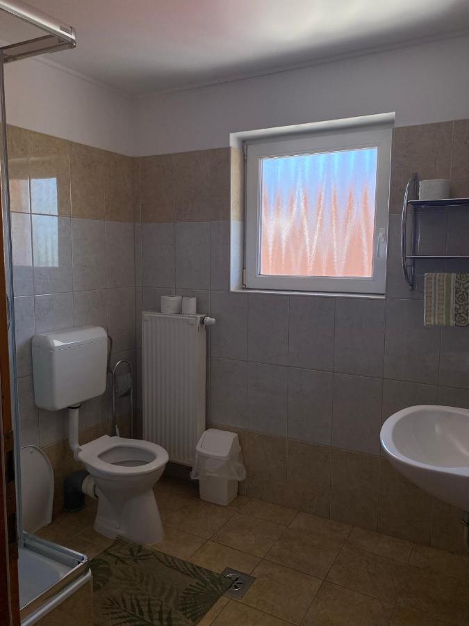 Abigel Apartmanhaz Balatonfüred Buitenkant foto