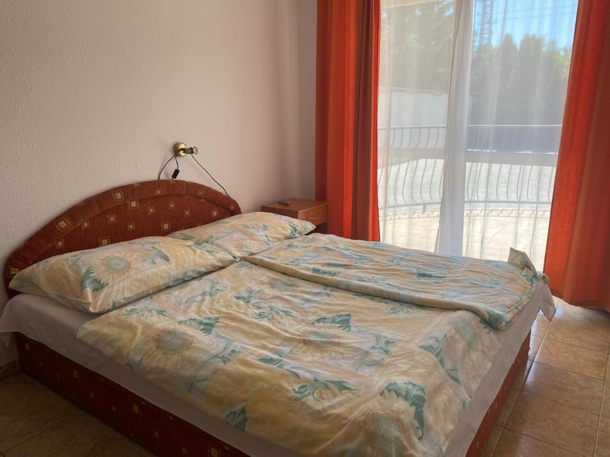 Abigel Apartmanhaz Balatonfüred Buitenkant foto