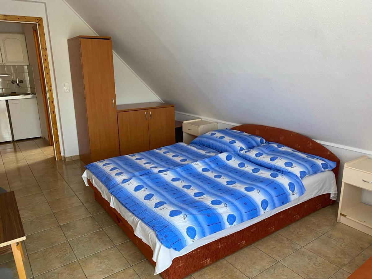 Abigel Apartmanhaz Balatonfüred Buitenkant foto