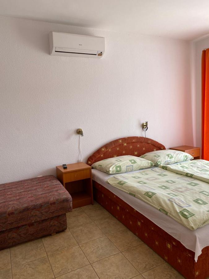 Abigel Apartmanhaz Balatonfüred Buitenkant foto